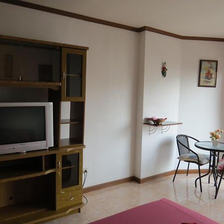 B&B View Talay 1B Apartments 파타야 외부 사진