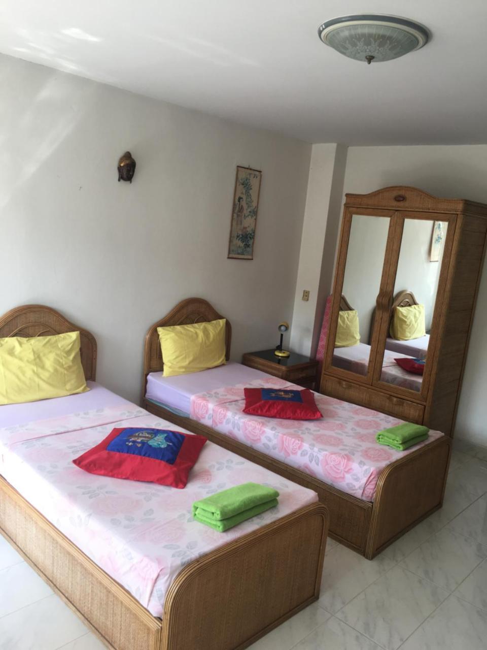 B&B View Talay 1B Apartments 파타야 외부 사진