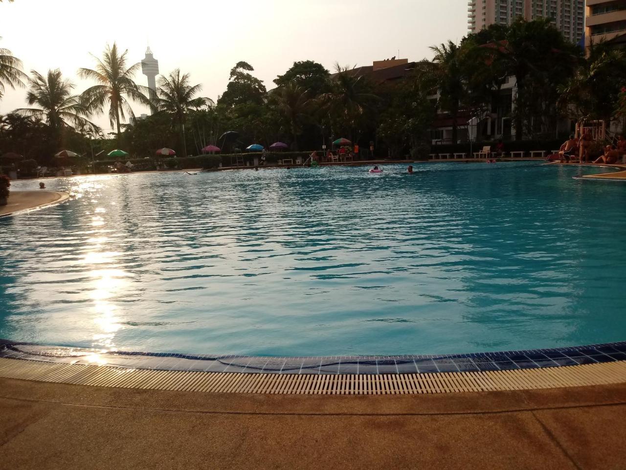 B&B View Talay 1B Apartments 파타야 외부 사진