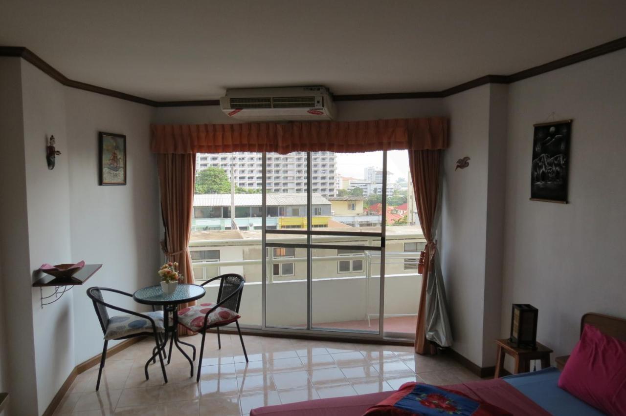 B&B View Talay 1B Apartments 파타야 외부 사진